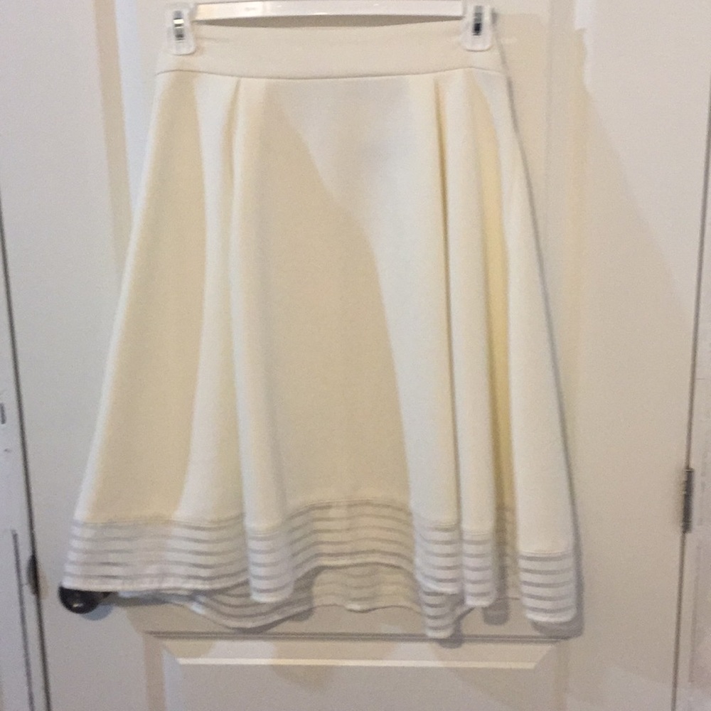 High waisted skirt